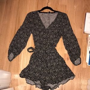 American Eagle romper